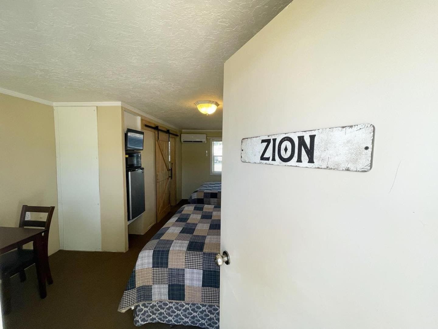Mt Carmel Motel Room Close To Zion National Park 마운트 카멜 외부 사진