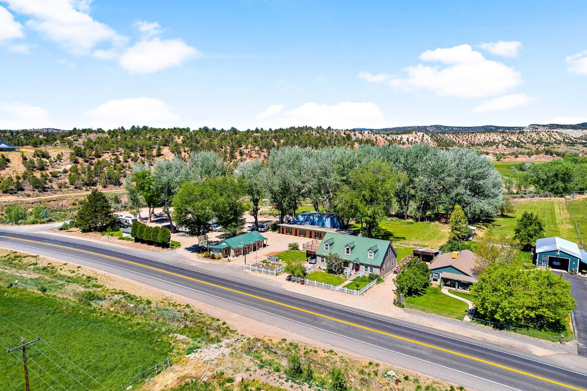 Mt Carmel Motel Room Close To Zion National Park 마운트 카멜 외부 사진